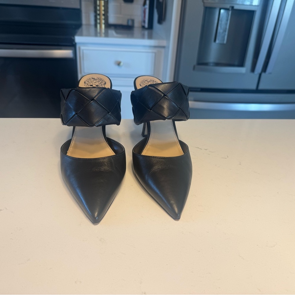 Vince Camuto Alandra Mule Leather Heels 8.5 fit like 8